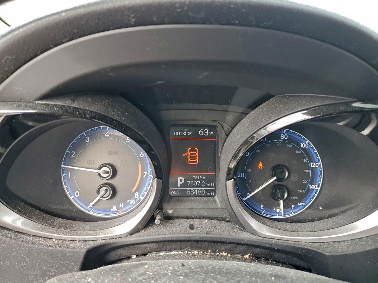 2016 TOYOTA COROLLA L photo 9