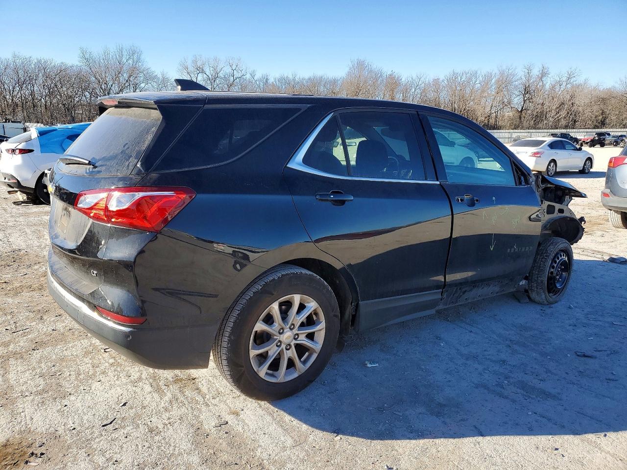 2019 CHEVROLET EQUINOX LT photo 3