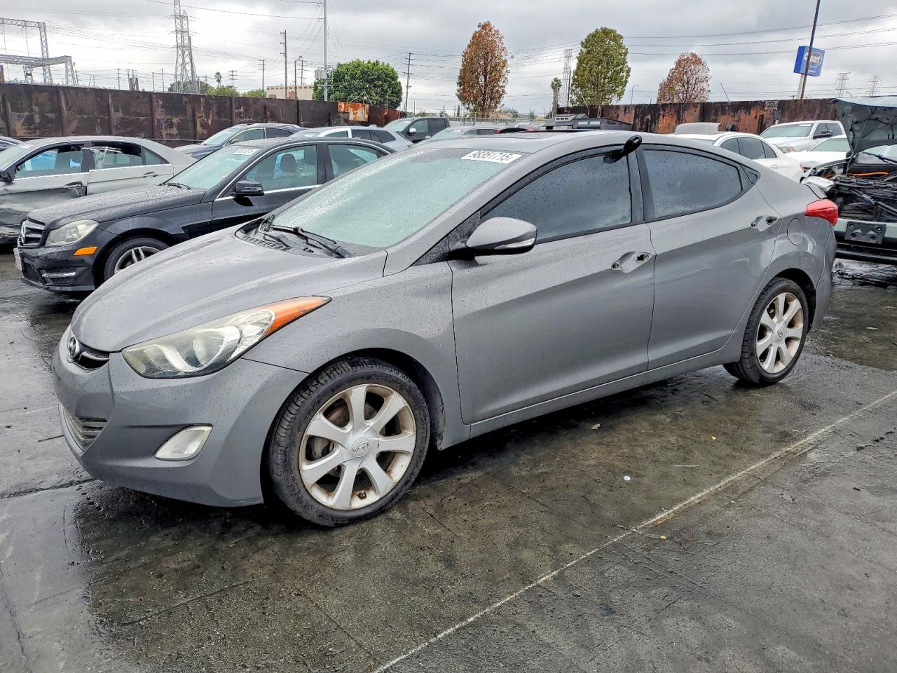 2013 HYUNDAI ELANTRA