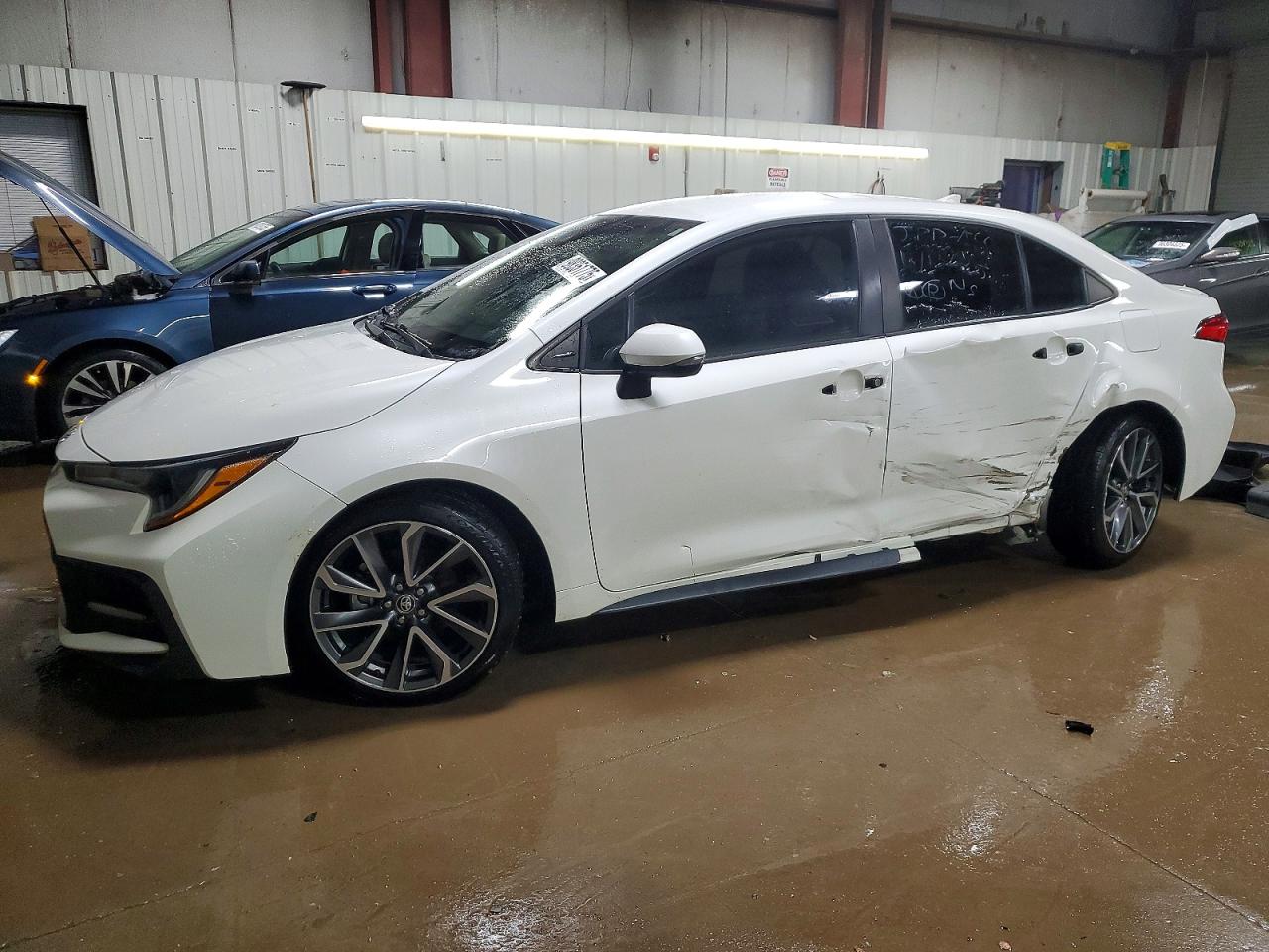 2021 TOYOTA COROLLA