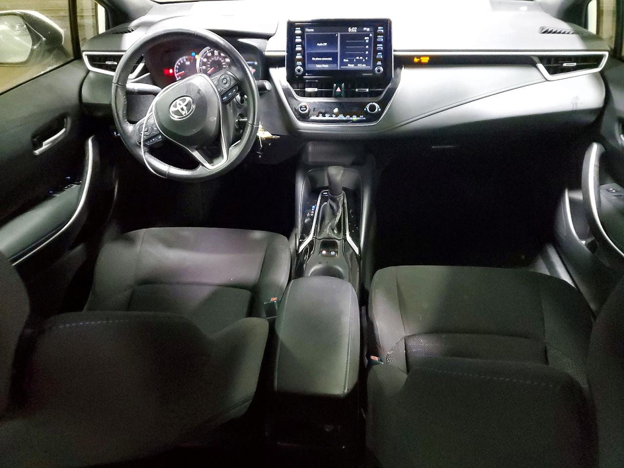 2021 TOYOTA COROLLA SE photo 8