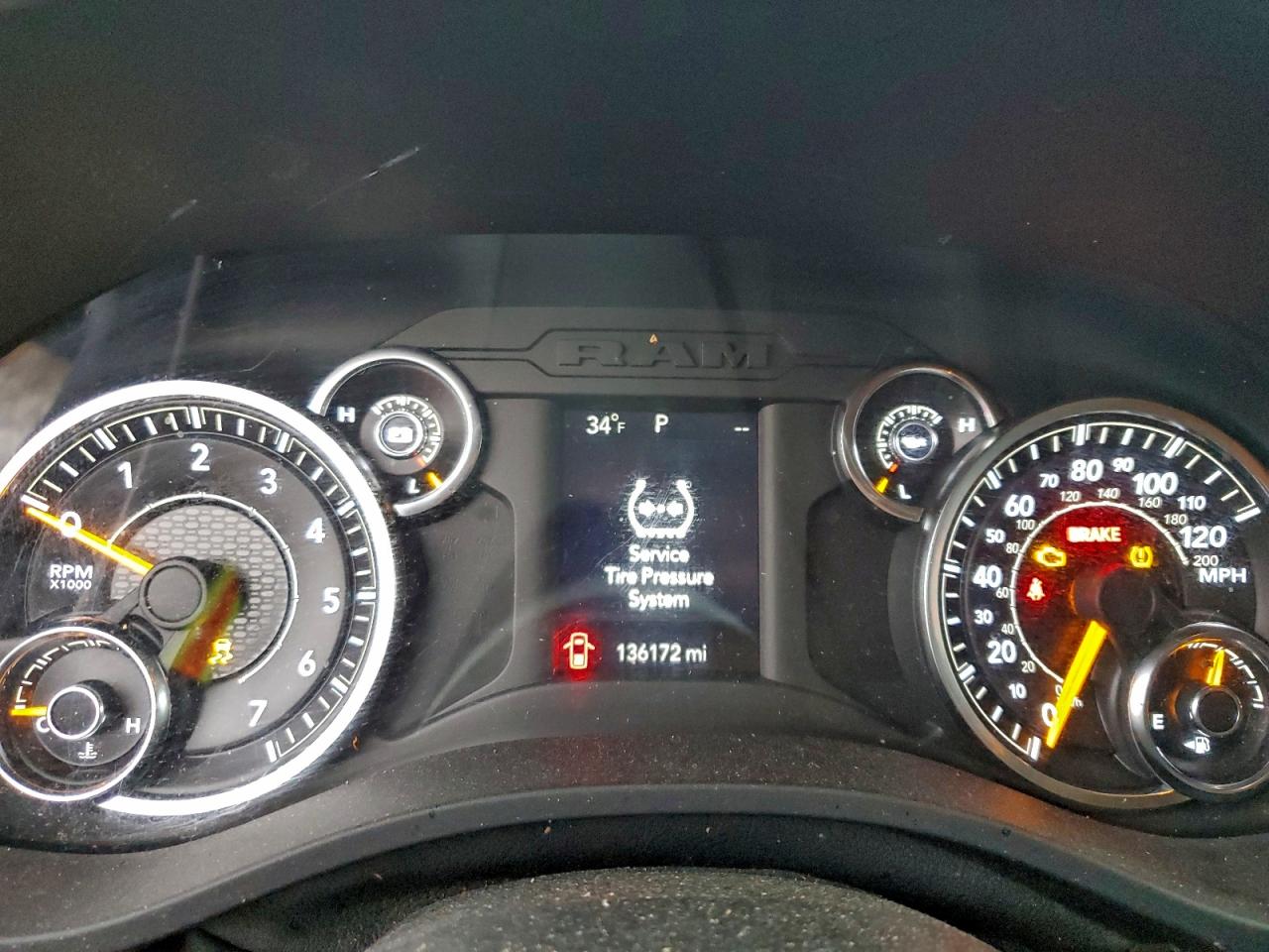 2019 RAM 1500 TRADESMAN photo 9