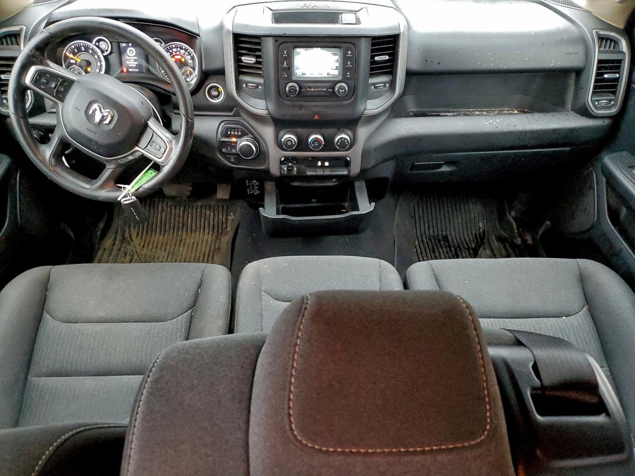 2019 RAM 1500 TRADESMAN photo 8