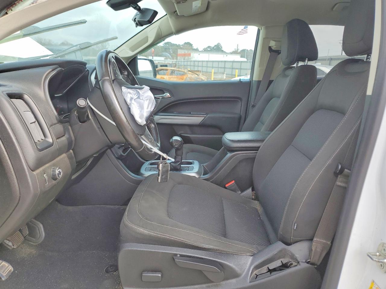 2019 CHEVROLET COLORADO photo 7