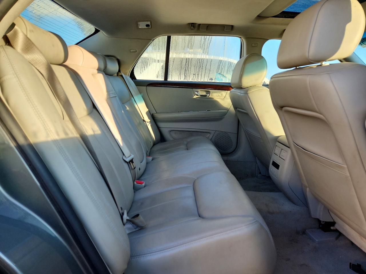 2006 CADILLAC DTS photo 10