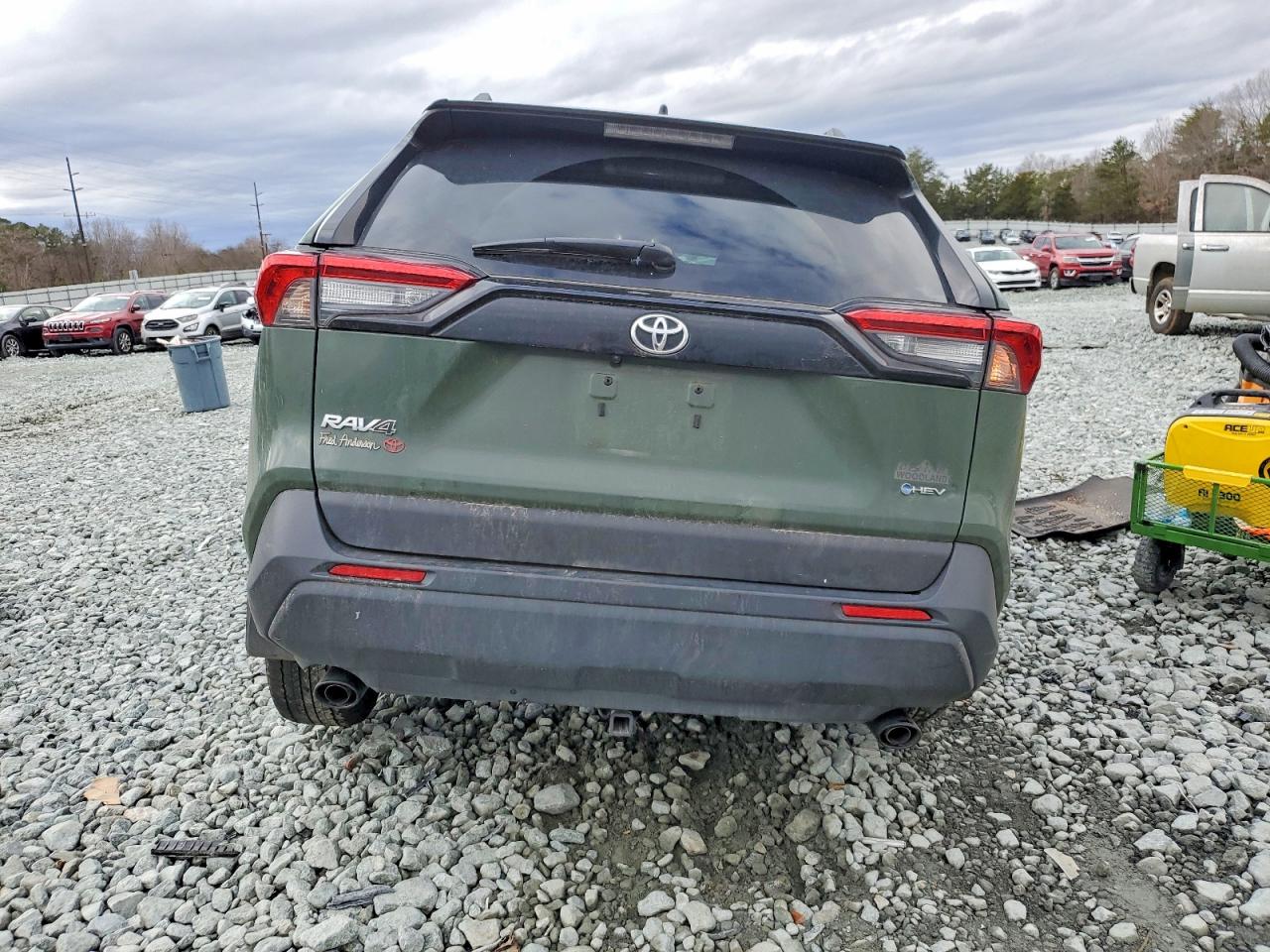 2025 TOYOTA RAV4 WOODLAND EDITION photo 6