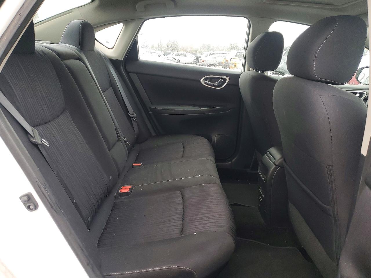 2019 NISSAN SENTRA S photo 10