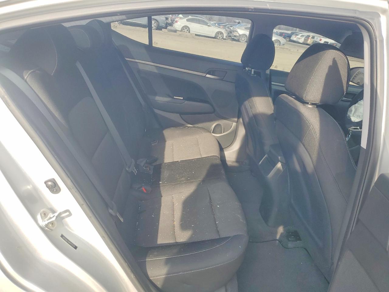 2018 HYUNDAI ELANTRA SEL photo 10