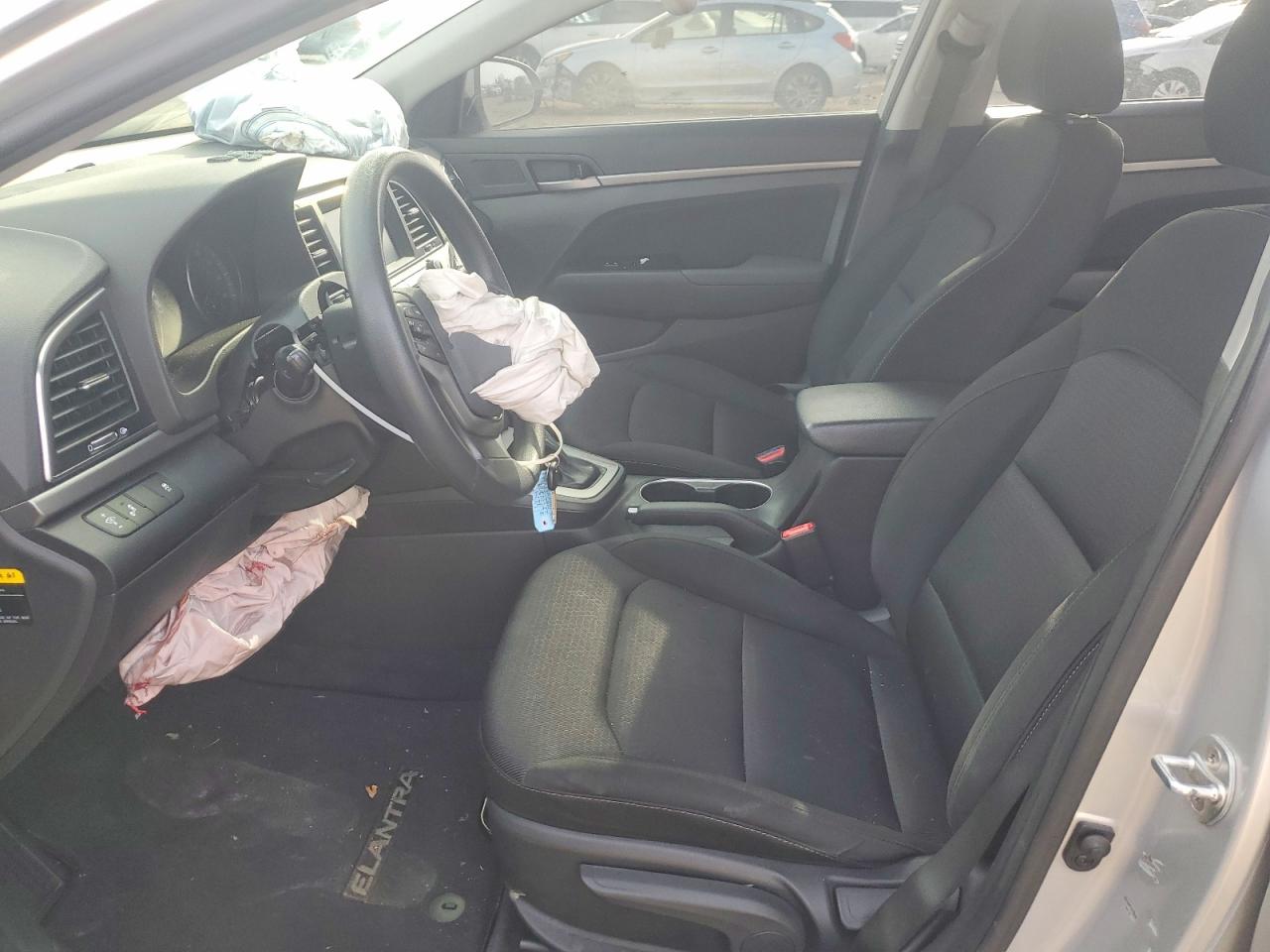 2018 HYUNDAI ELANTRA SEL photo 7