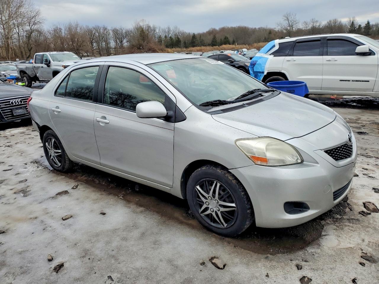 2012 TOYOTA YARIS FLEET photo 4