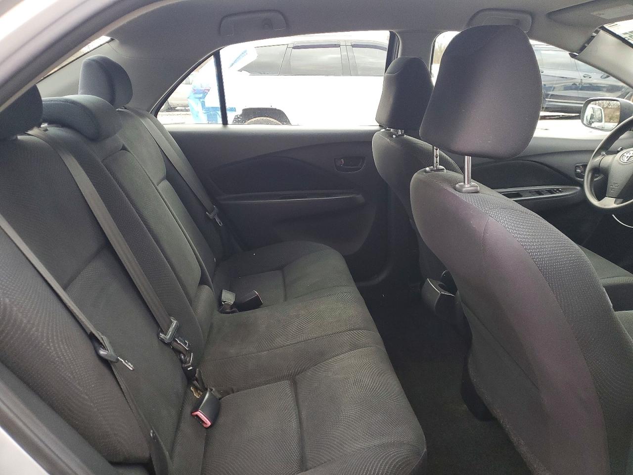 2012 TOYOTA YARIS FLEET photo 10