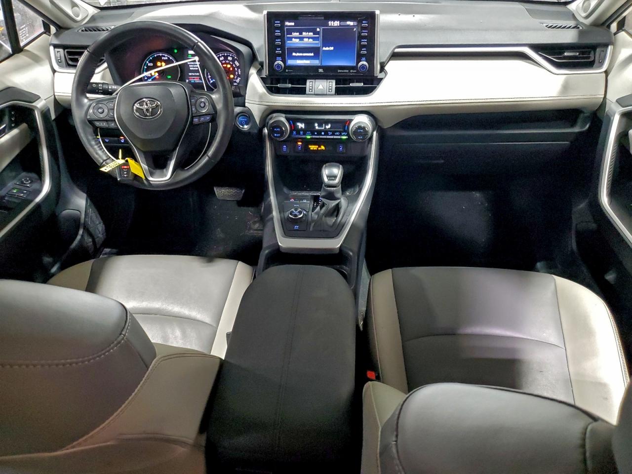 2021 TOYOTA RAV4 XLE PREMIUM photo 8