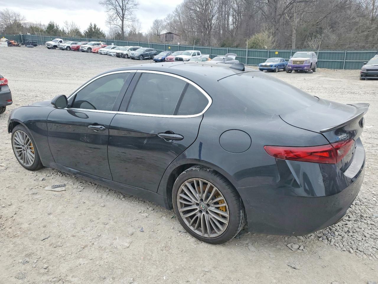 2019 ALFA ROMEO GIULIA TI photo 3