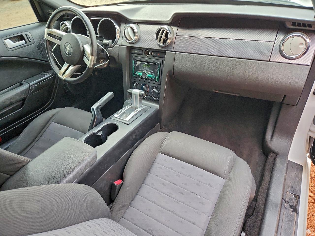2005 FORD MUSTANG GT photo 8