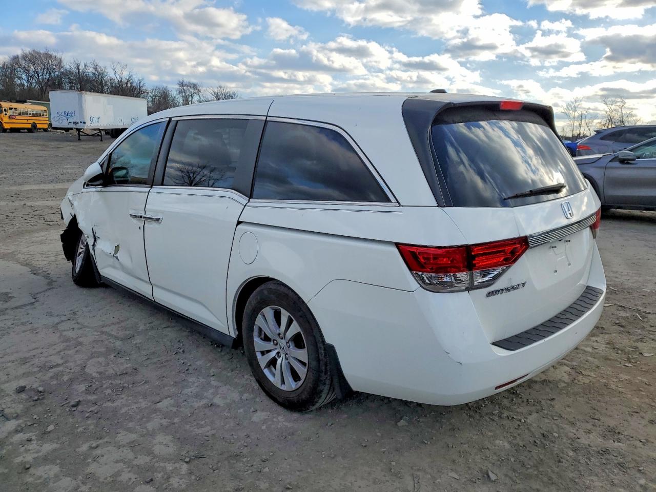 2014 HONDA ODYSSEY EXL photo 2