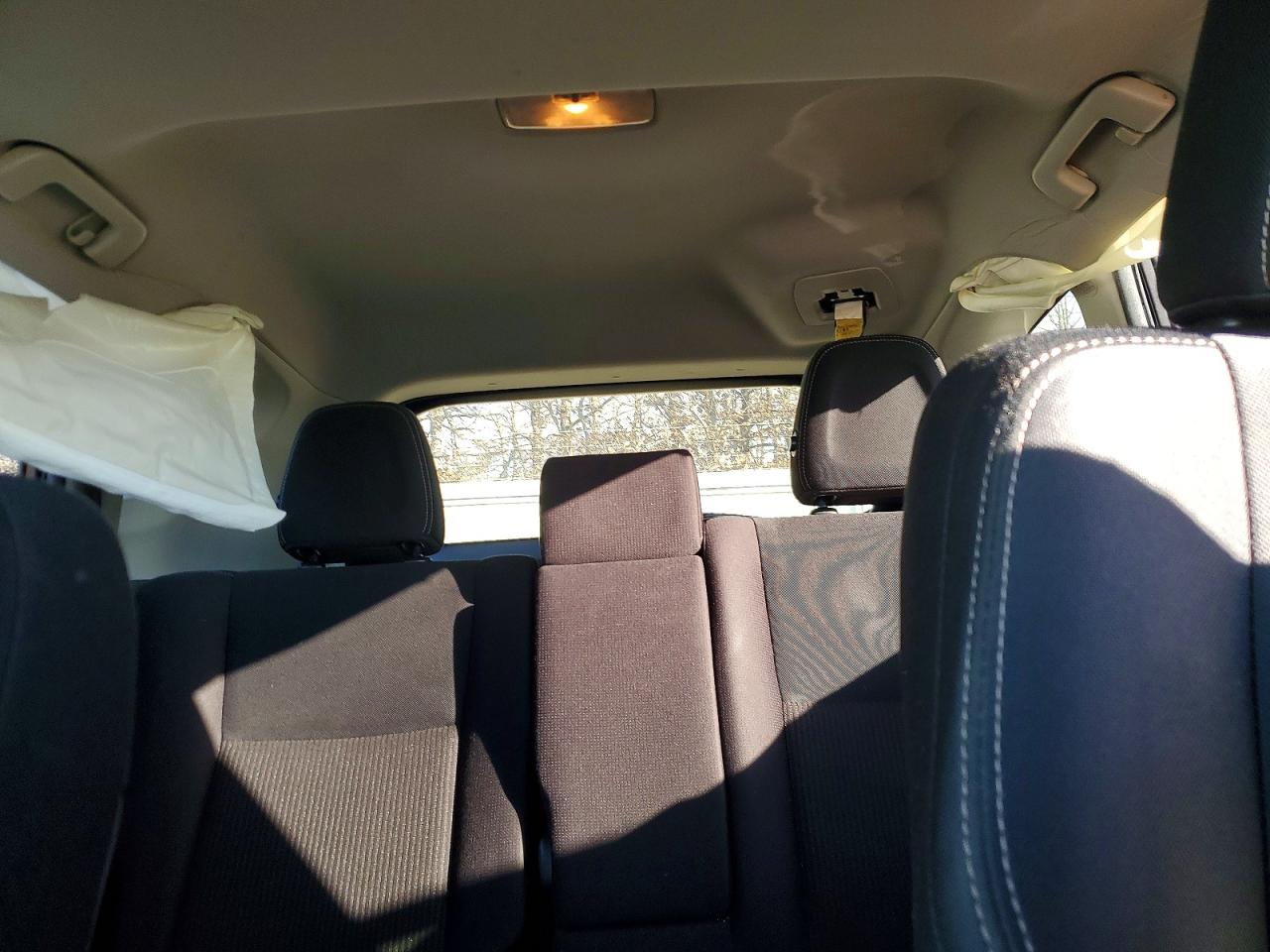 2013 TOYOTA RAV4 XLE photo 10