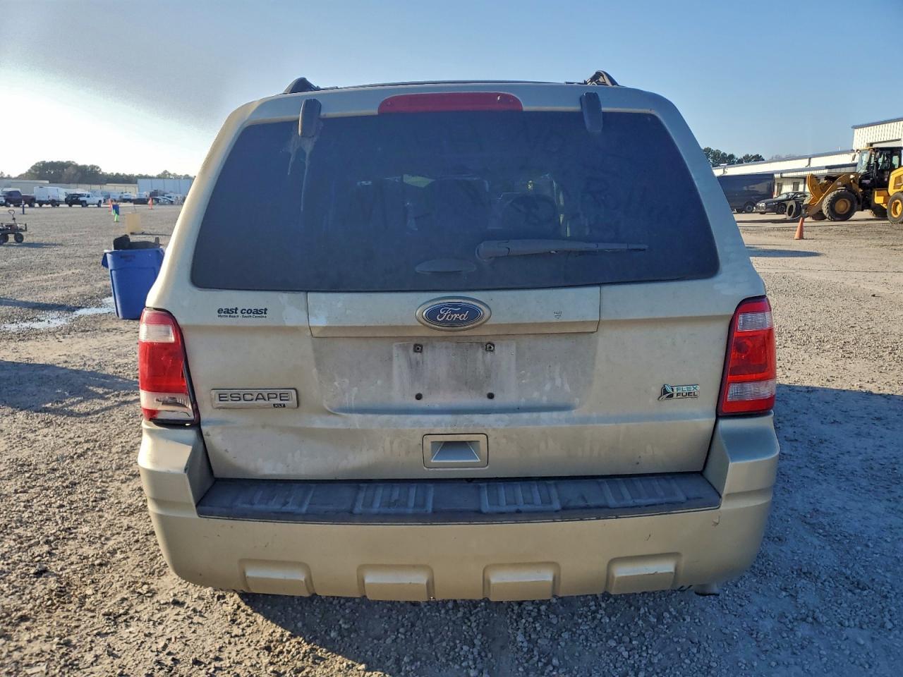 2012 FORD ESCAPE XLT photo 6