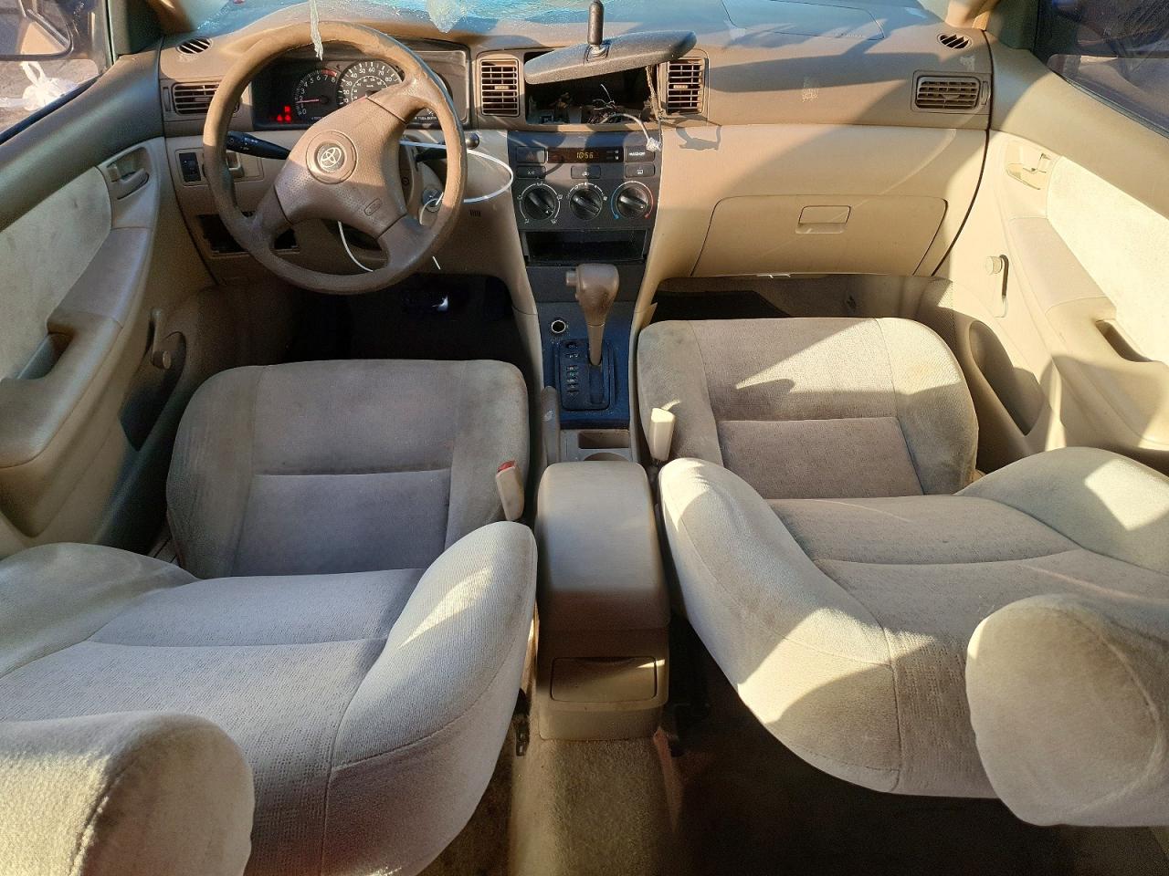 2004 TOYOTA COROLLA CE photo 8