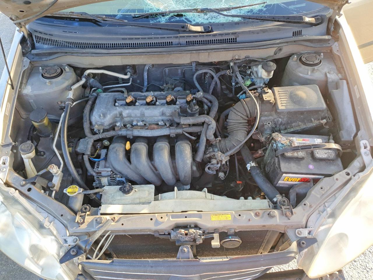 2004 TOYOTA COROLLA CE photo 11