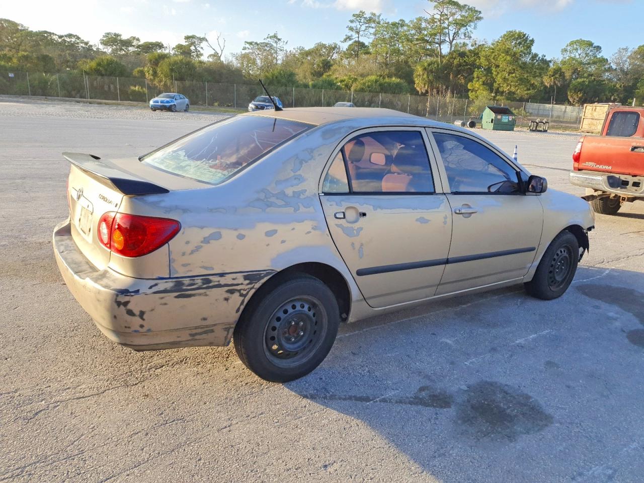 2004 TOYOTA COROLLA CE photo 3