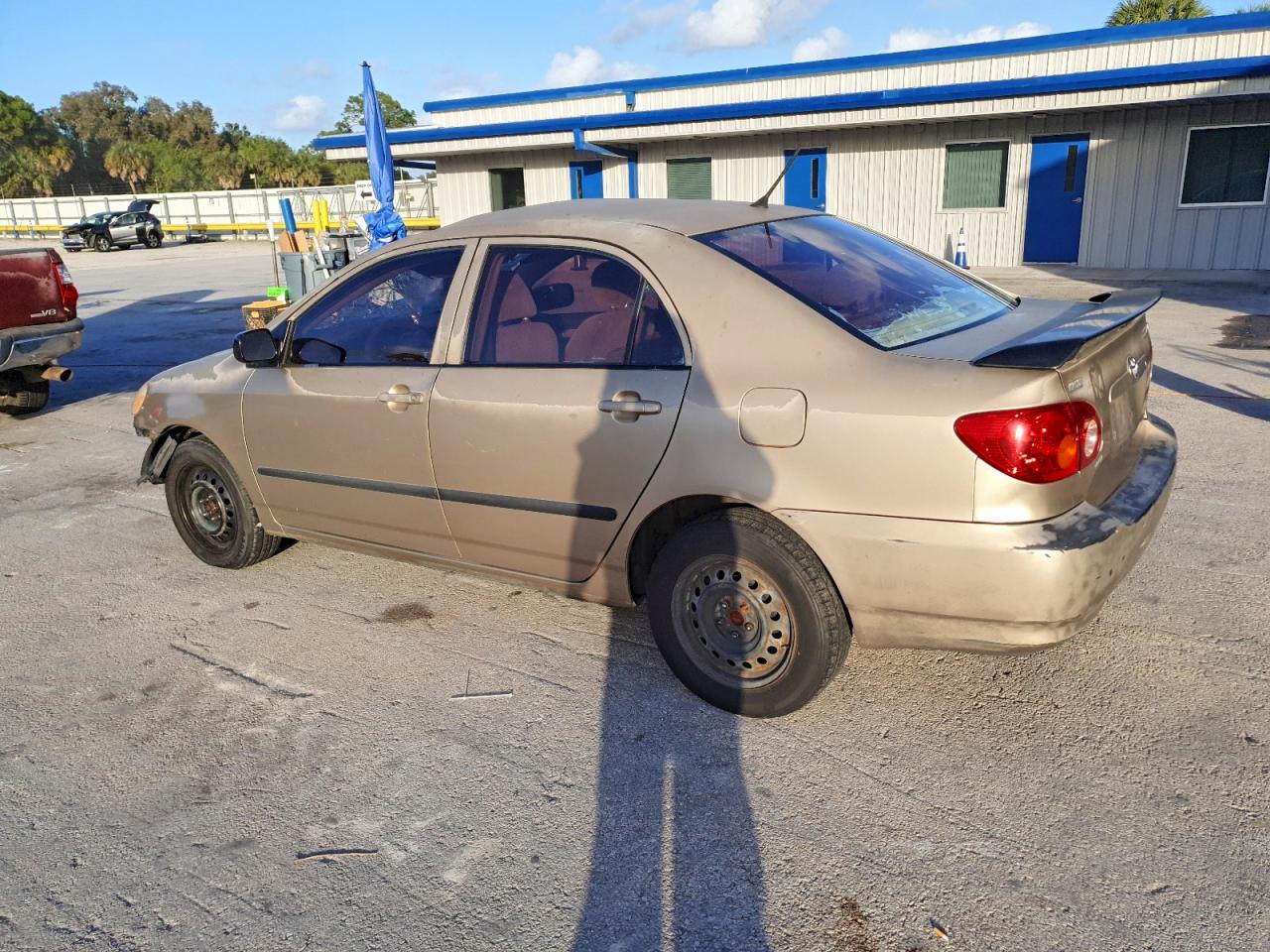 2004 TOYOTA COROLLA CE photo 2