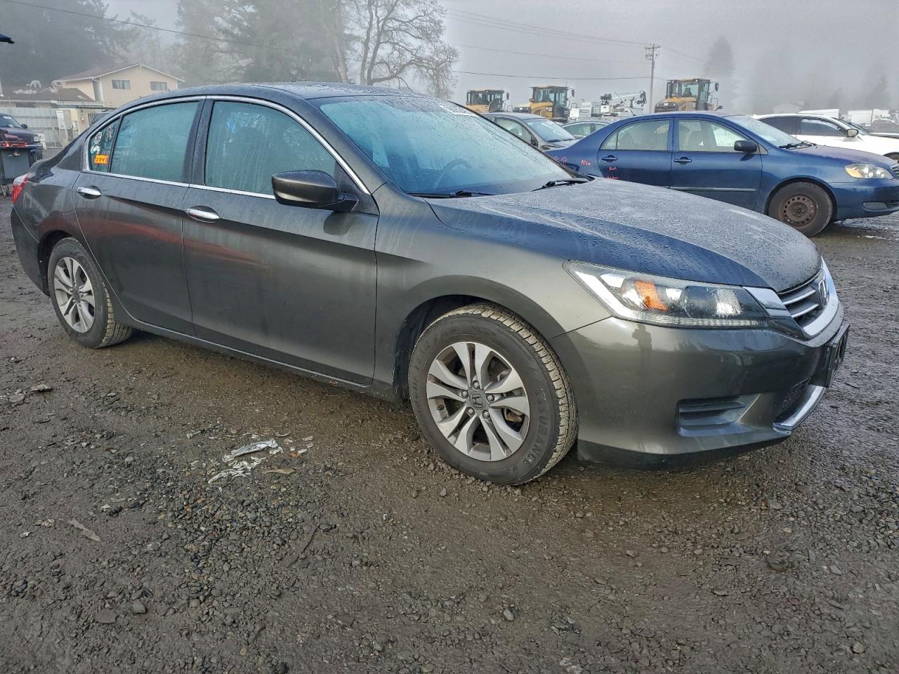 2014 HONDA ACCORD LX photo 4
