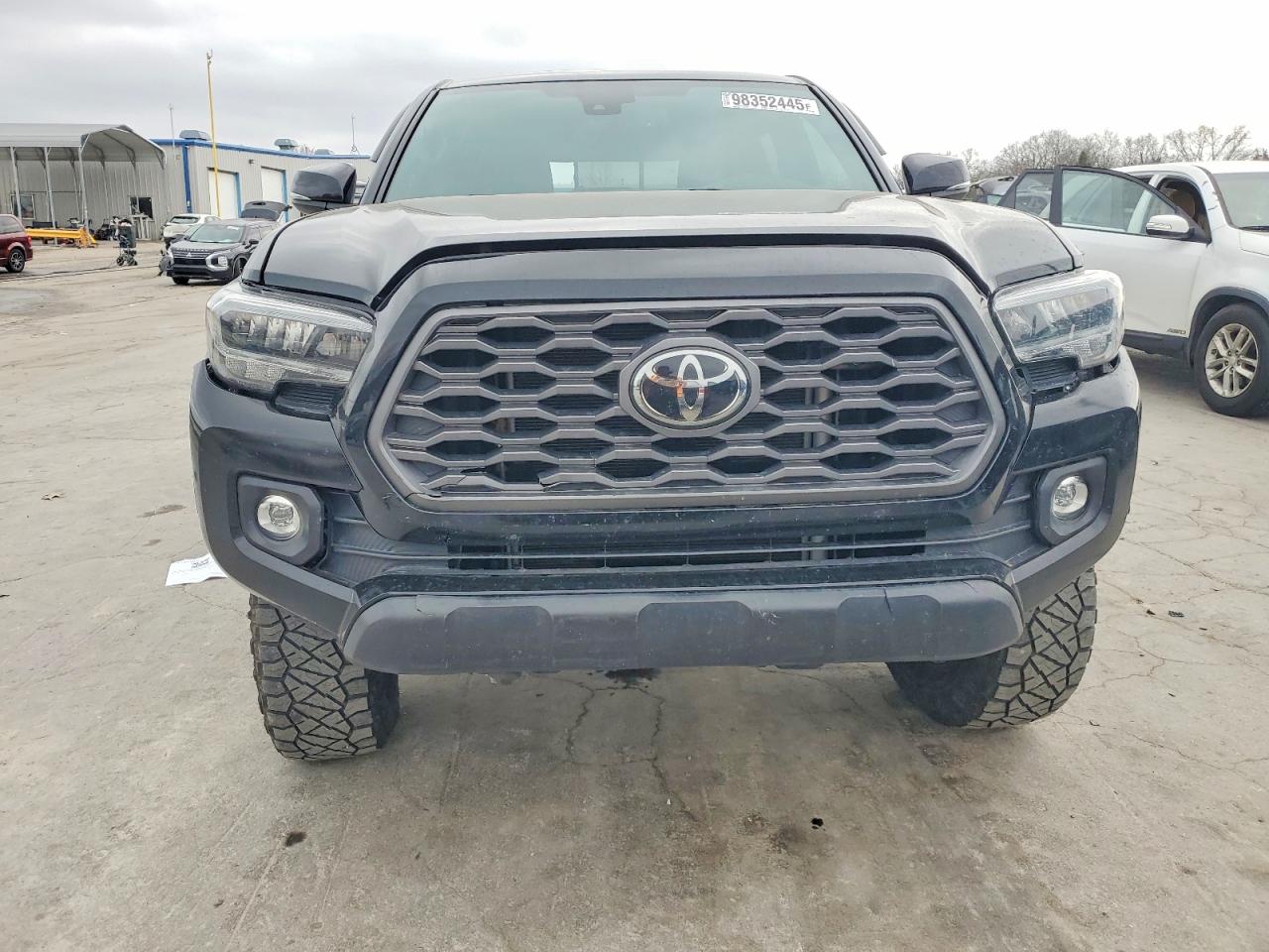2022 TOYOTA TACOMA DOUBLE CAB photo 5