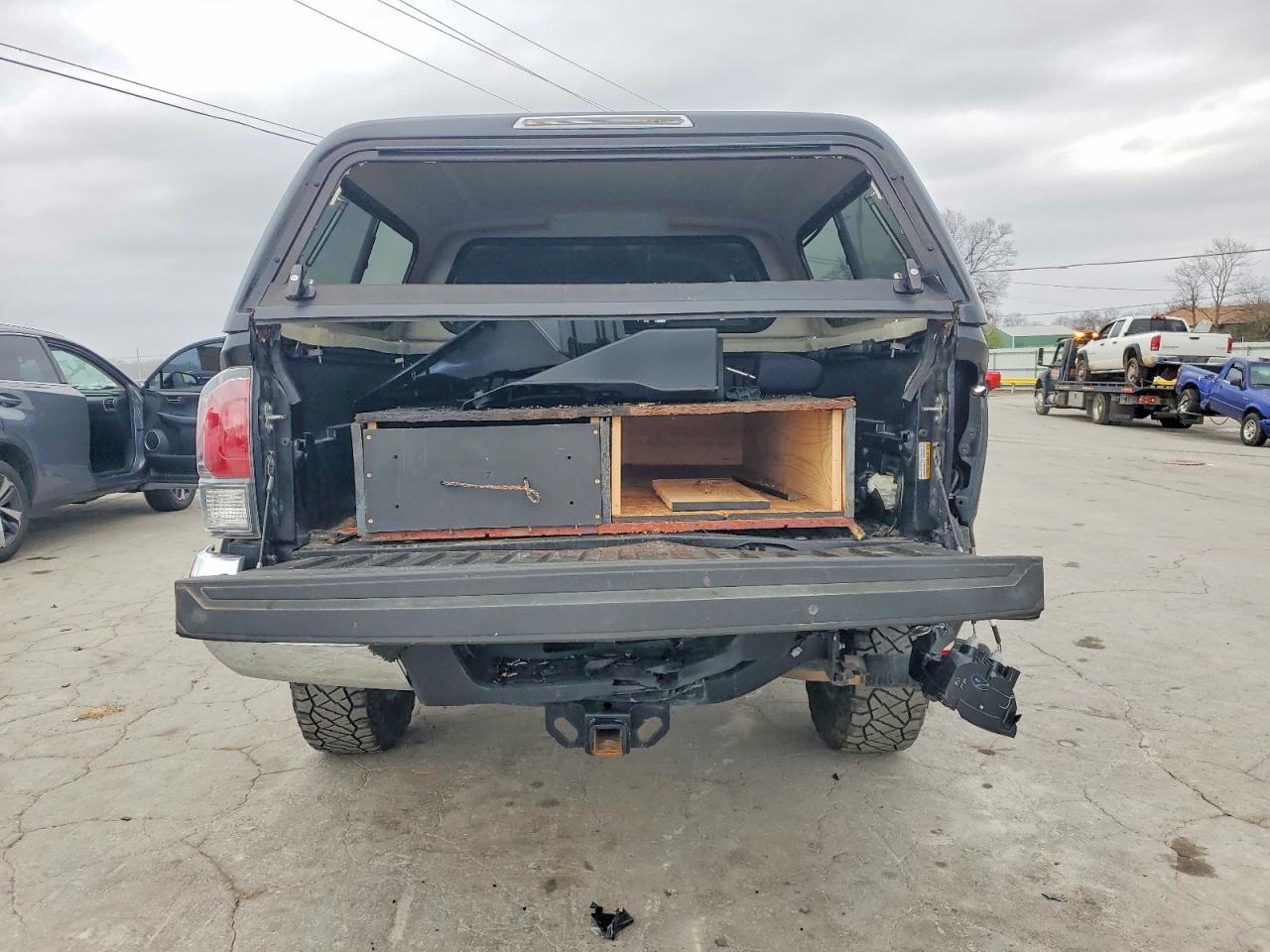 2022 TOYOTA TACOMA DOUBLE CAB photo 6
