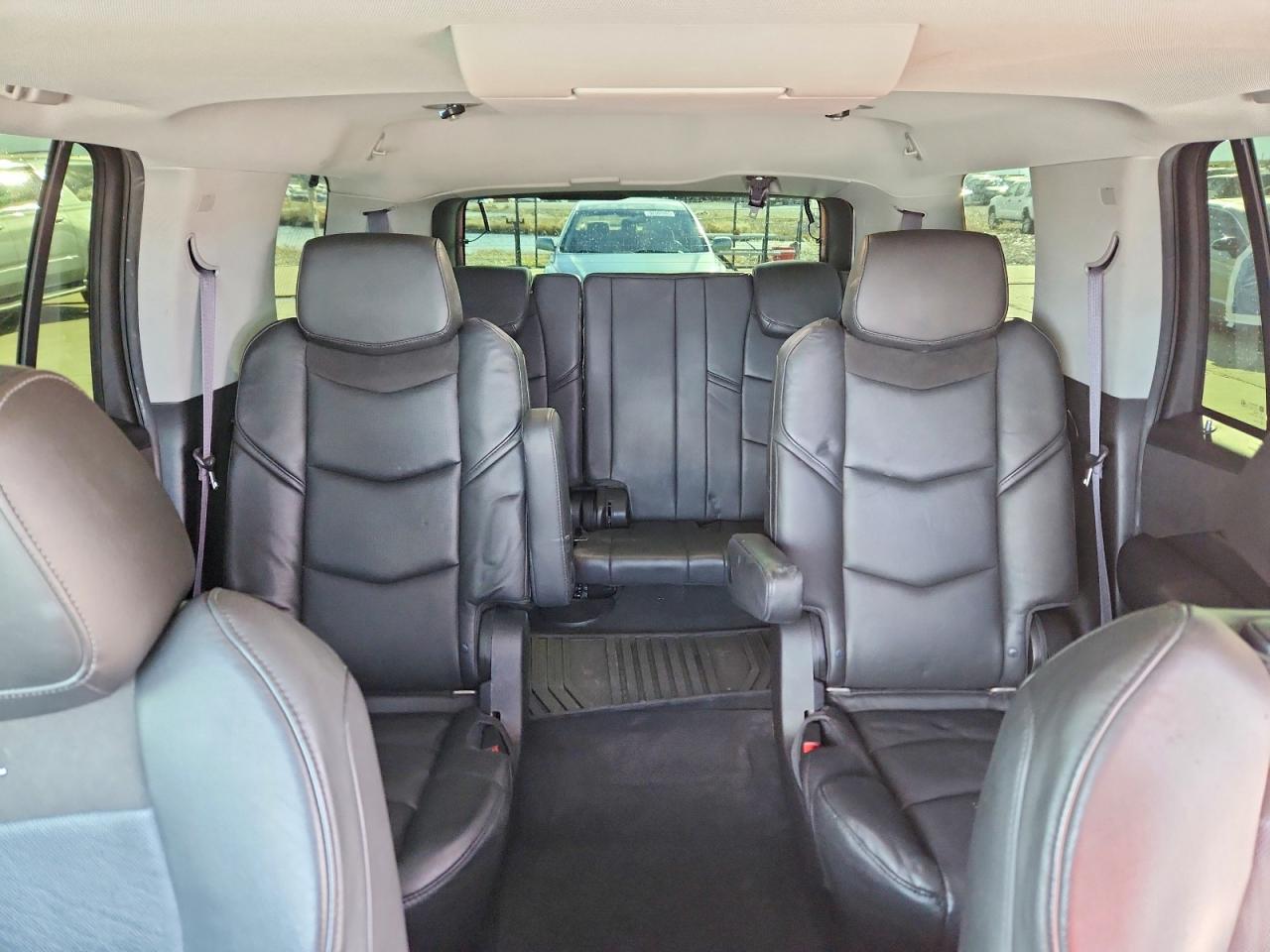 2016 CADILLAC ESCALADE PREMIUM photo 10