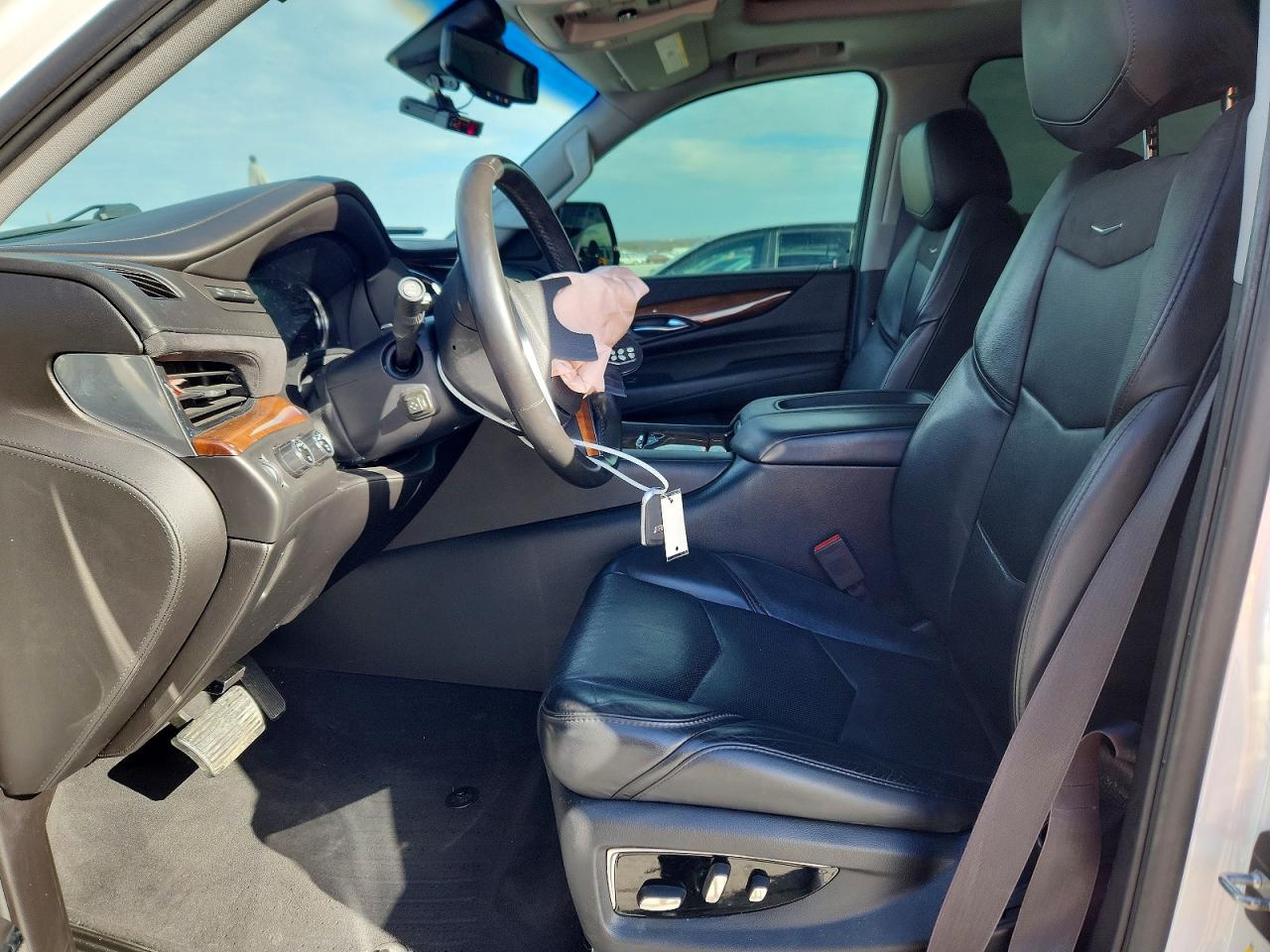 2016 CADILLAC ESCALADE PREMIUM photo 7