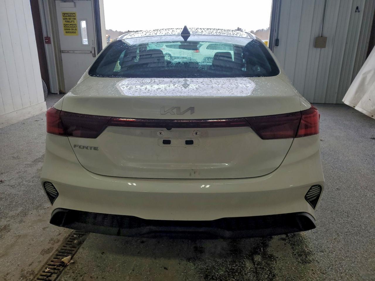 2024 KIA FORTE LX photo 6