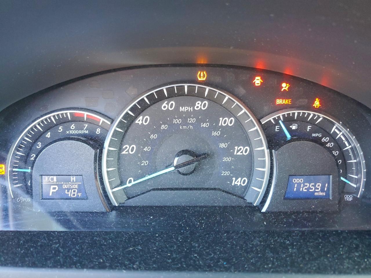 2013 TOYOTA CAMRY L photo 9
