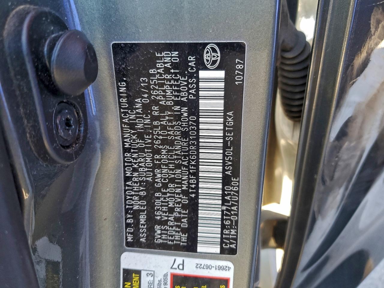 2013 TOYOTA CAMRY L photo 12