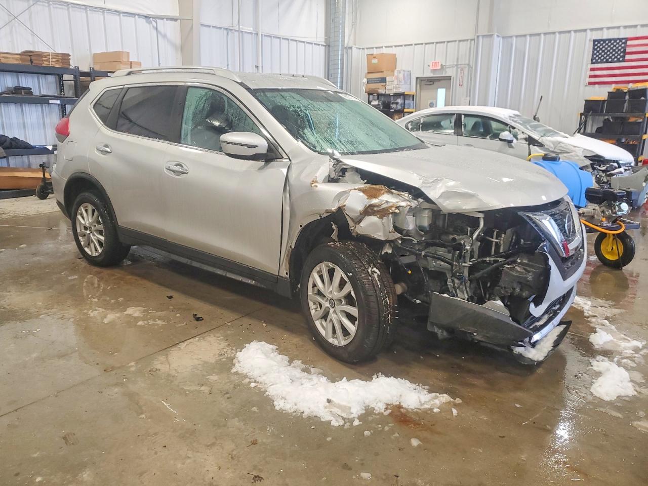 2018 NISSAN ROGUE S photo 4