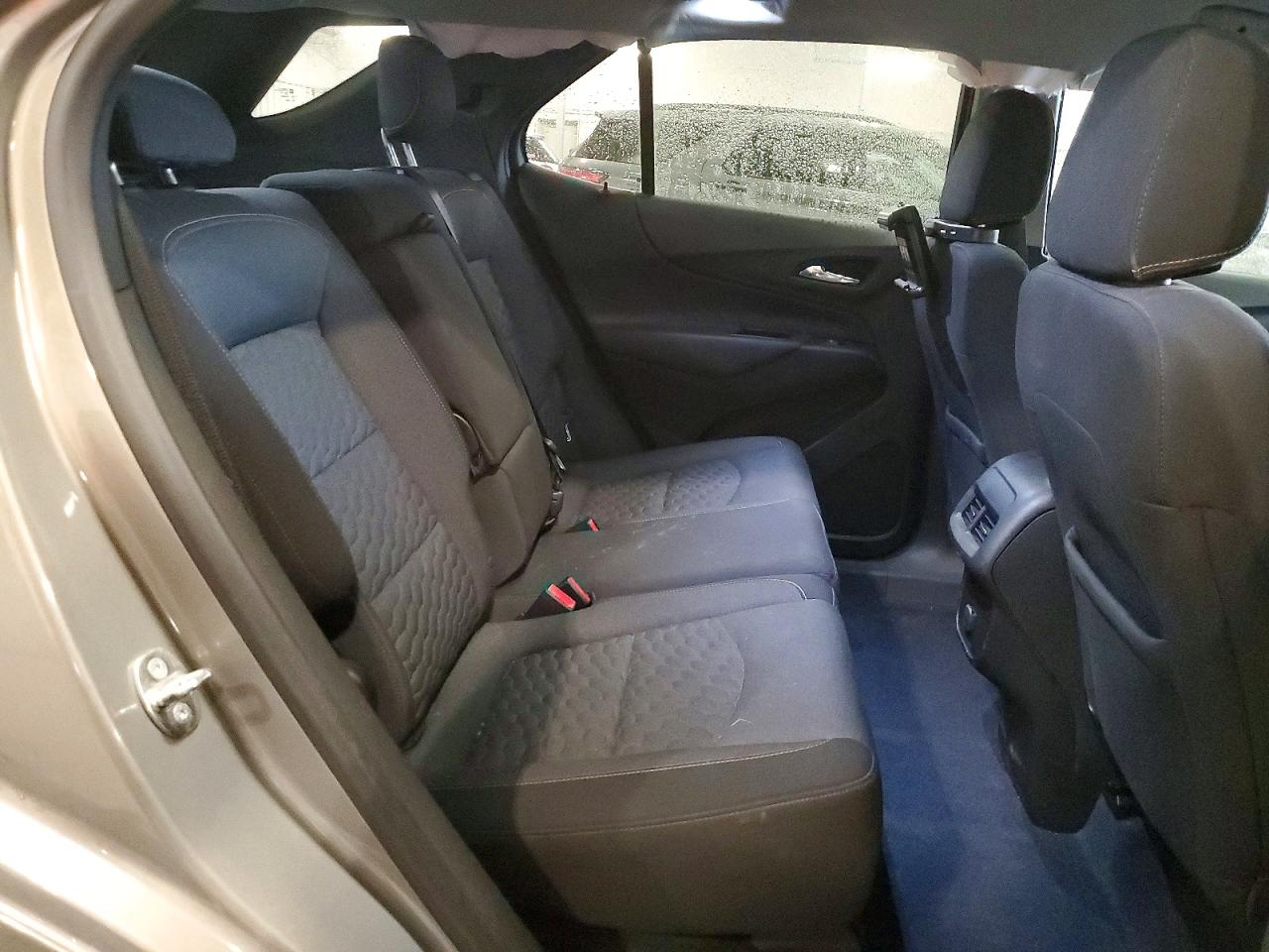 2018 CHEVROLET EQUINOX LT photo 11
