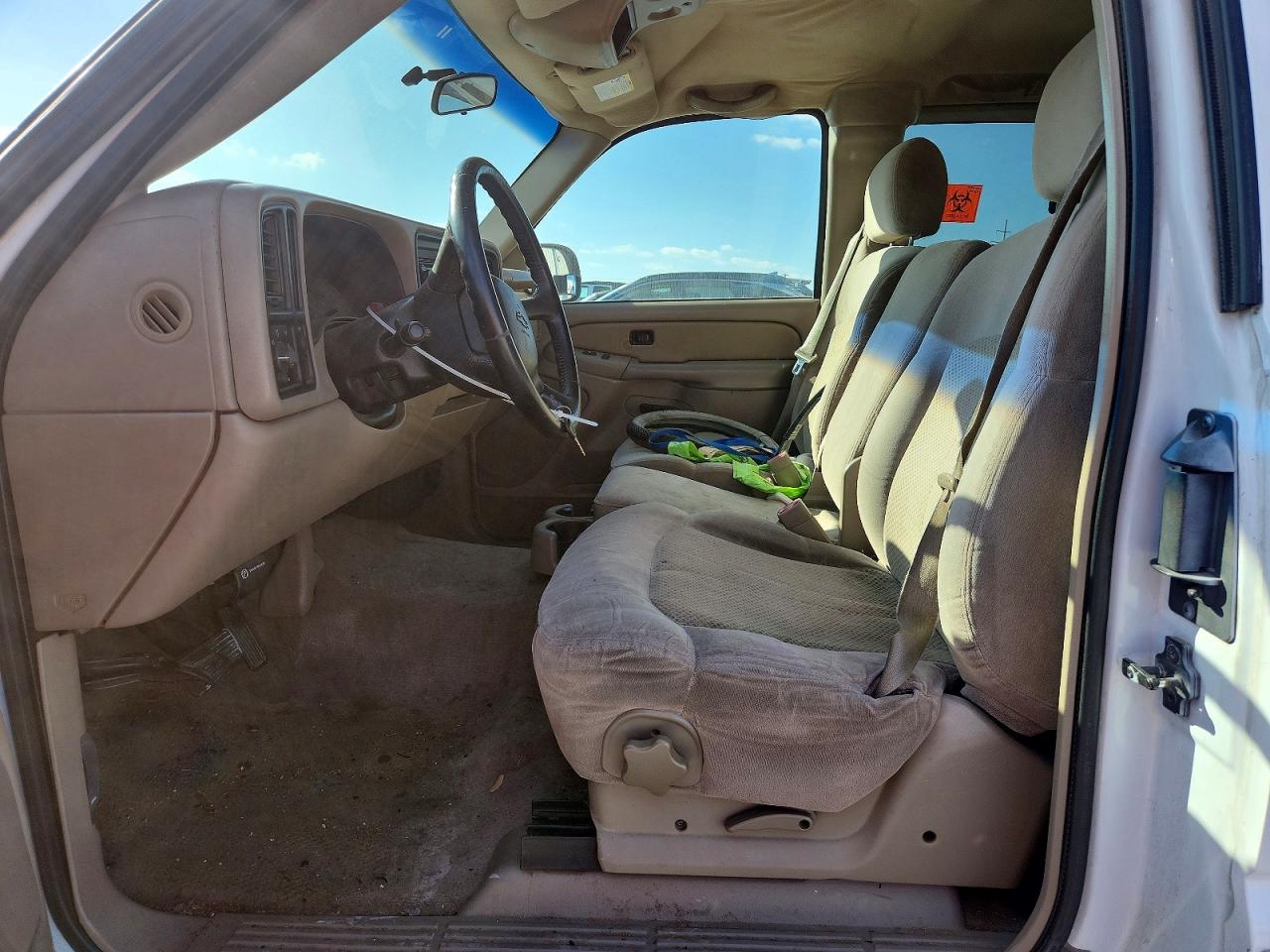 2002 CHEVROLET SILVERADO C1500 photo 7