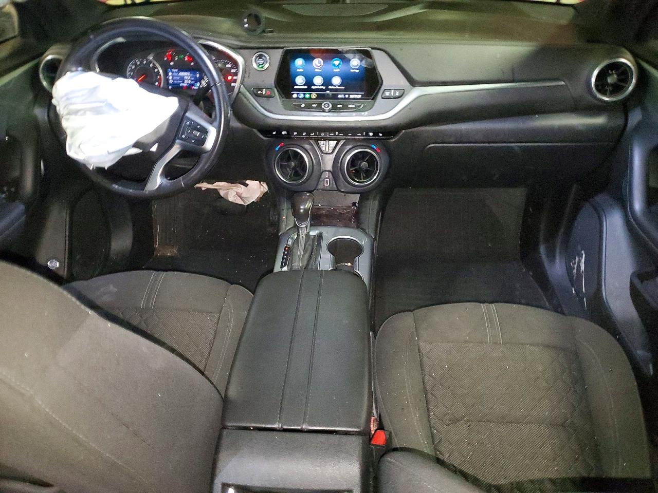 2020 CHEVROLET BLAZER 2LT photo 8