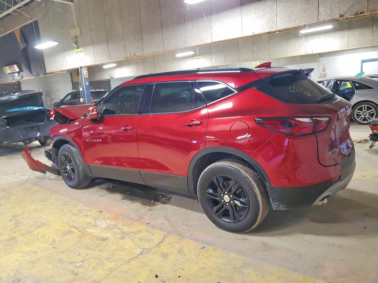 2020 CHEVROLET BLAZER 2LT photo 2