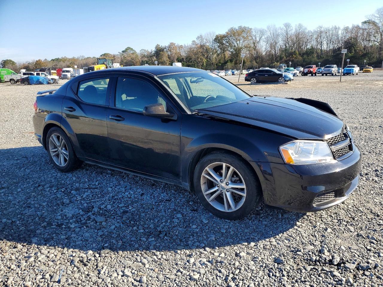 2014 DODGE AVENGER SE photo 4