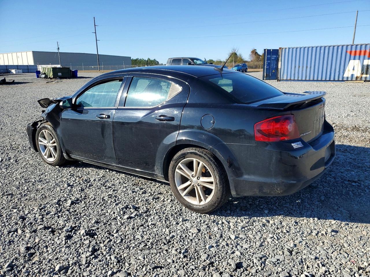 2014 DODGE AVENGER SE photo 2