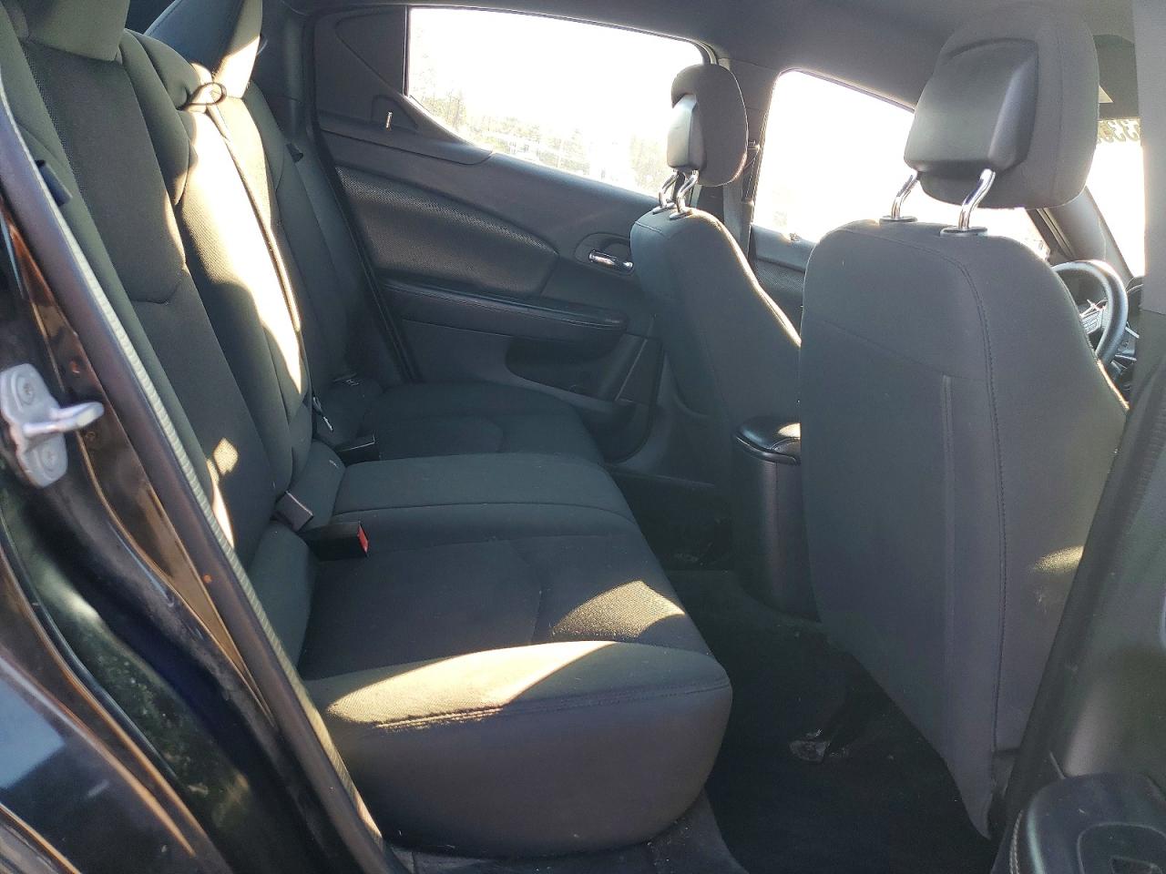 2014 DODGE AVENGER SE photo 10