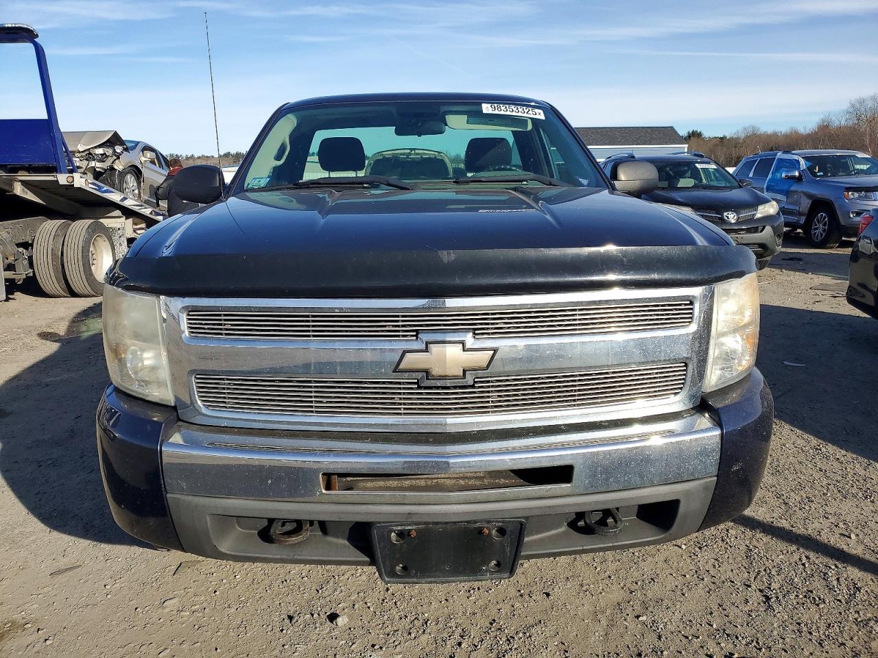 2010 CHEVROLET SILVERADO K1500 photo 5