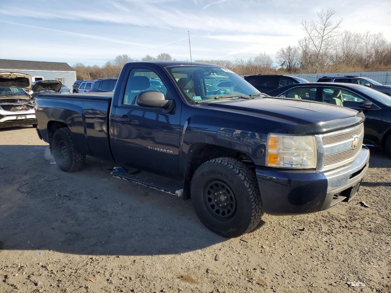 2010 CHEVROLET SILVERADO K1500 photo 4