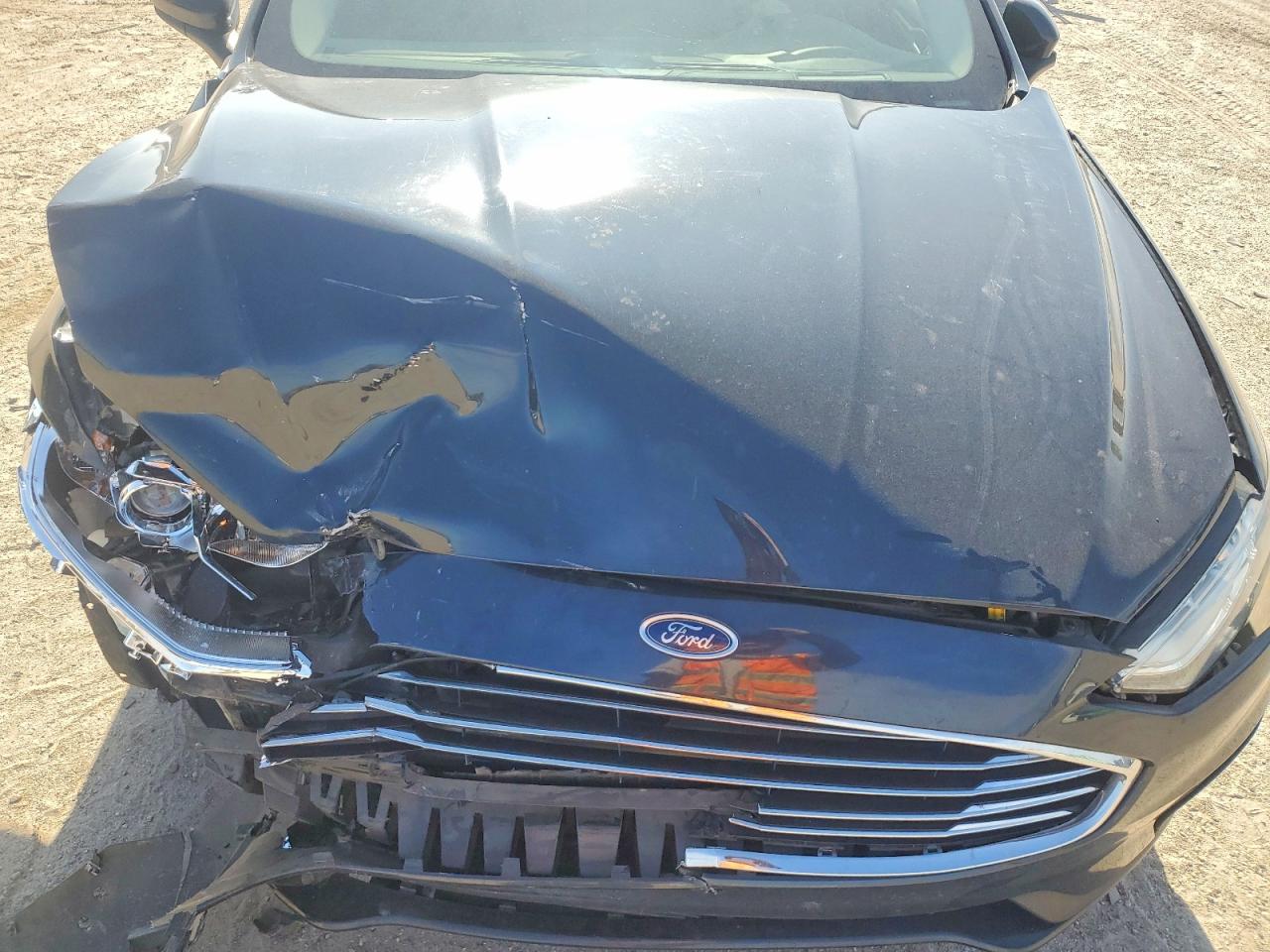2020 FORD FUSION SE photo 11