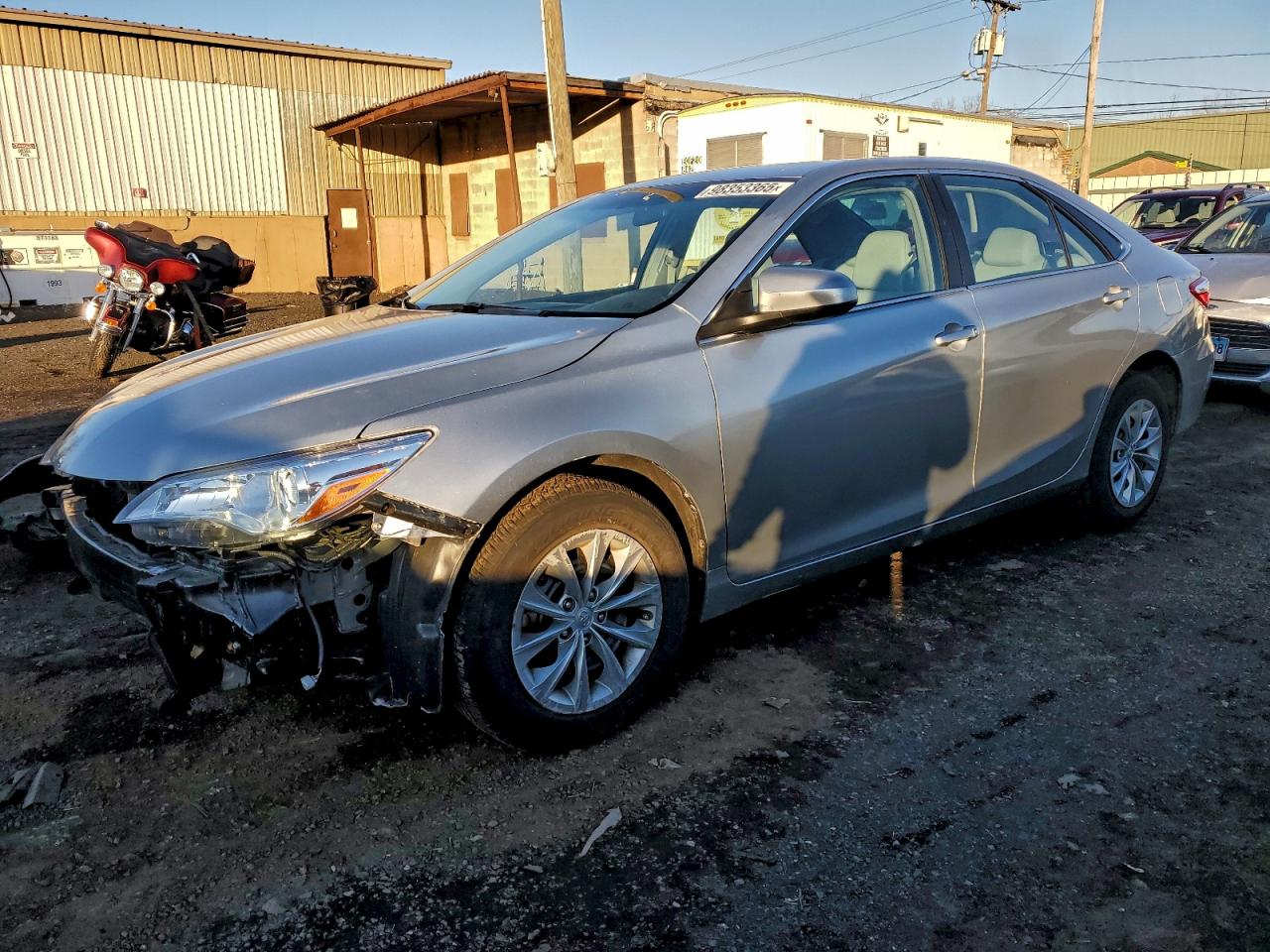 2016 TOYOTA CAMRY