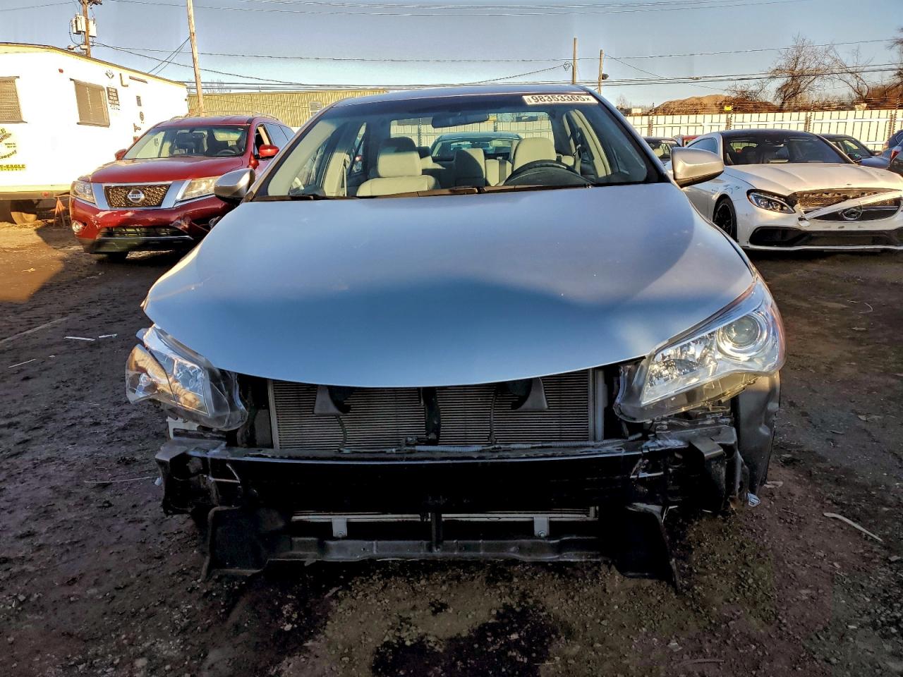 2016 TOYOTA CAMRY LE photo 5