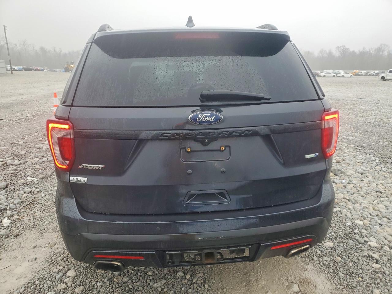 2017 FORD EXPLORER SPORT photo 6