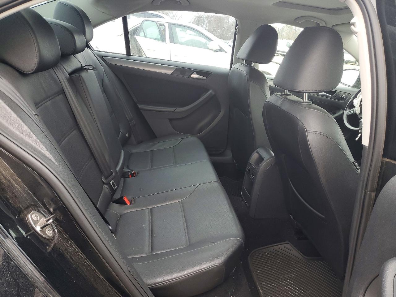 2013 VOLKSWAGEN JETTA TDI photo 10