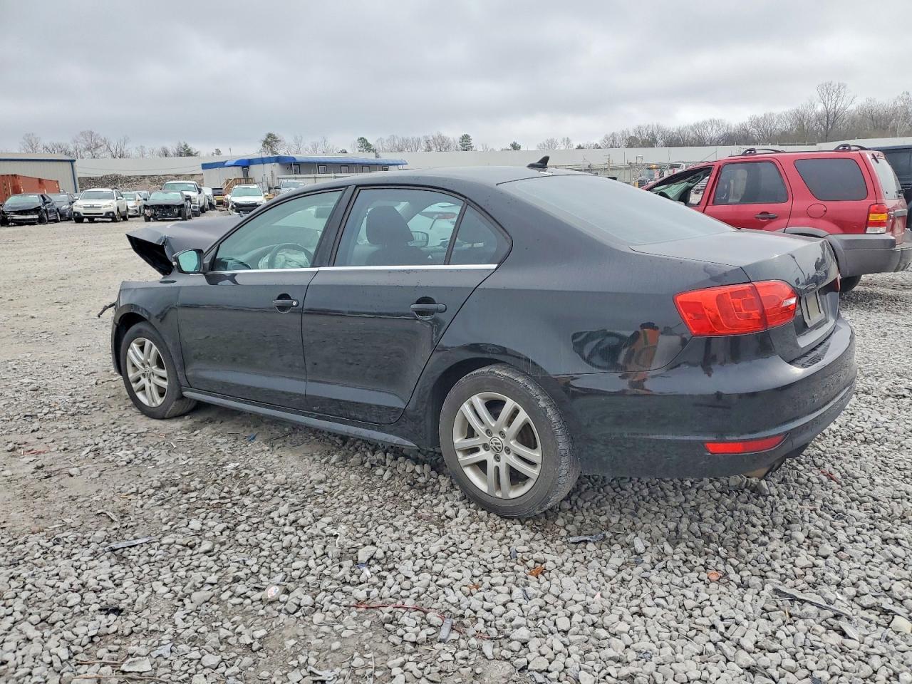 2013 VOLKSWAGEN JETTA TDI photo 2