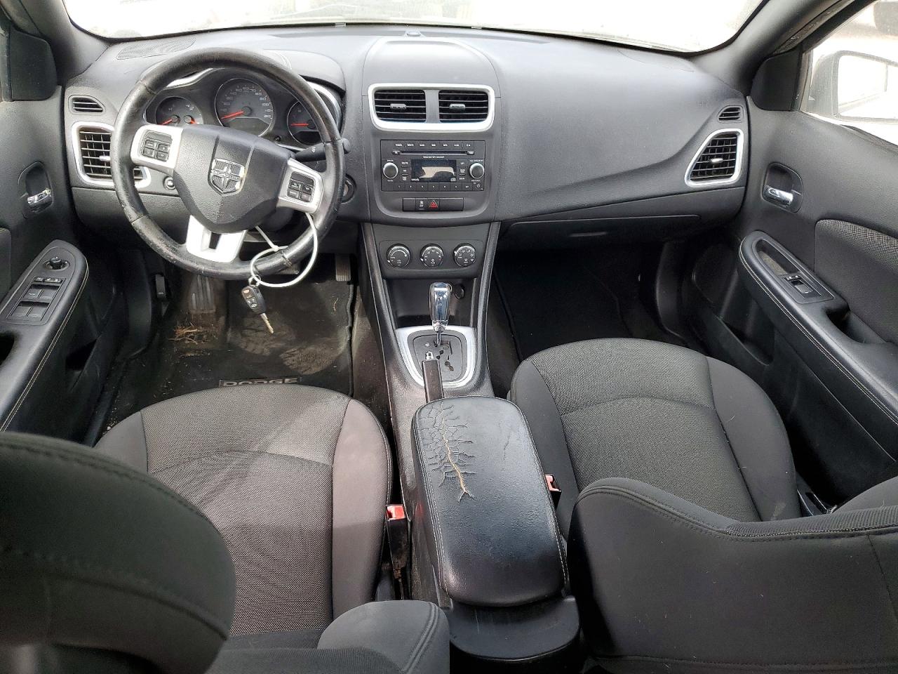 2012 DODGE AVENGER SXT photo 8